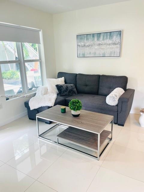 property at 1419 West Ave