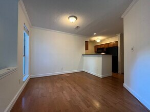 2516 Cranbrook Ln in Charlotte, NC - Building Photo - Building Photo