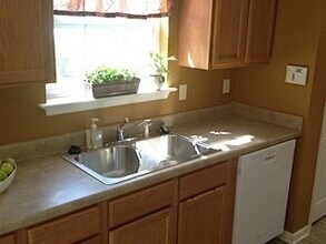 2708 Sands Rd in Knoxville, TN - Building Photo - Building Photo