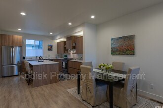 1541 E Talo Ct in Millcreek, UT - Building Photo - Building Photo