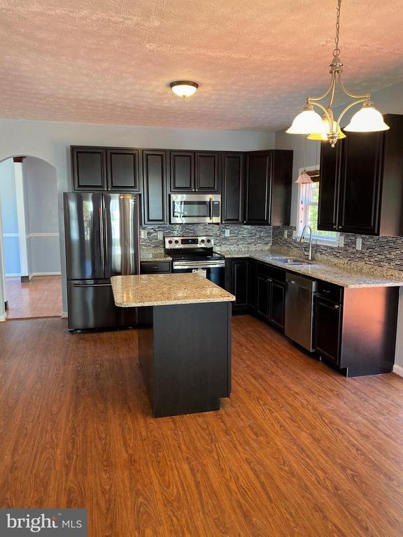 2933 Ariel Ct in Waldorf, MD - Building Photo - Building Photo