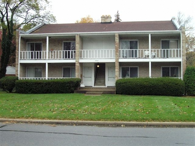 4328 W Bancroft St in Toledo, OH - Building Photo - Building Photo