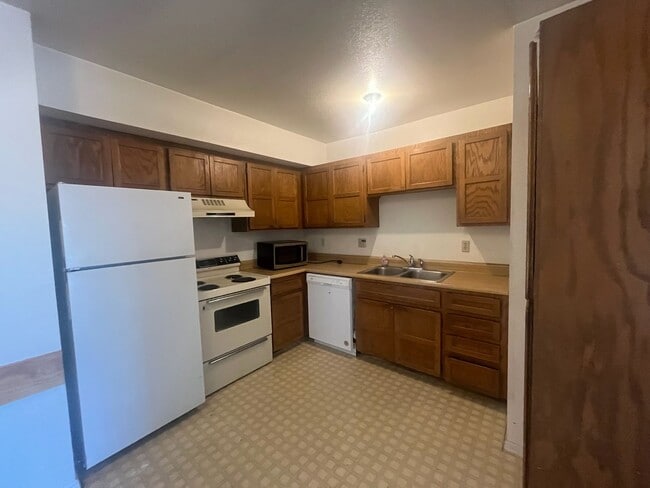 387 N 200 E in Provo, UT - Building Photo - Building Photo