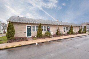 1010-1021 1st Ave in Coraopolis, PA - Building Photo