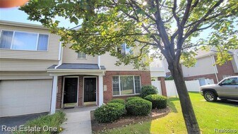 3581 Reeves Dr in Melvindale, MI - Building Photo