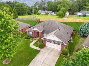 415 Jewelwood Dr in Lyman, SC - Foto de edificio - Building Photo