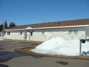 213-217 W Michigan St in Butternut, WI - Building Photo - Building Photo