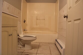 119 River St, Unit 2 in Haverhill, MA - Building Photo - Building Photo