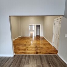 92.5 Maple St in Northampton, MA - Building Photo - Building Photo