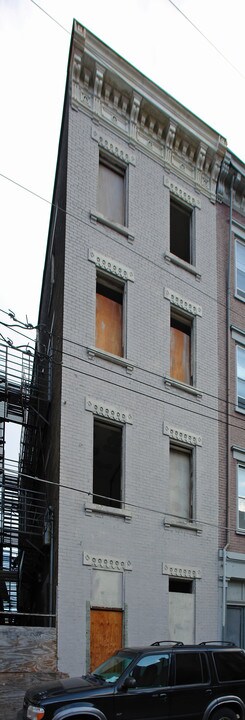14 E Fifteenth St in Cincinnati, OH - Foto de edificio