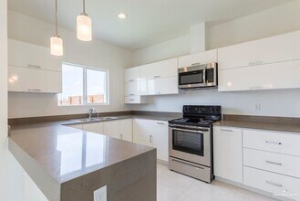 2312 Harmony Ln in Mission, TX - Building Photo - Building Photo