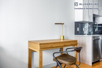 320 D St in Boston, MA - Building Photo - Building Photo