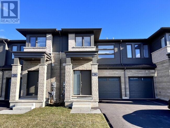 property at 34 W Crk Ct