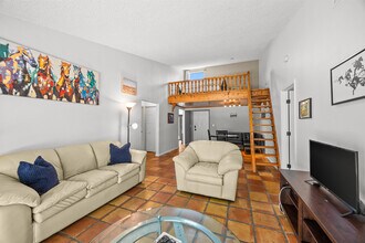 257 Pleasant Wood Dr in Wellington, FL - Building Photo - Building Photo