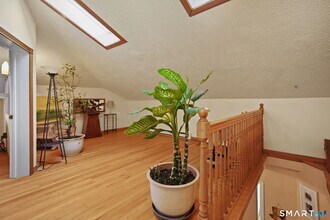 45 W North St, Unit 45 in Stamford, CT - Foto de edificio - Building Photo