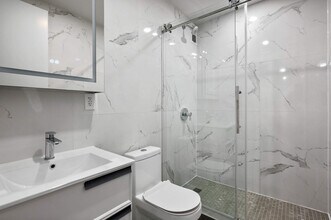 227 E 59th St in New York, NY - Building Photo - Building Photo