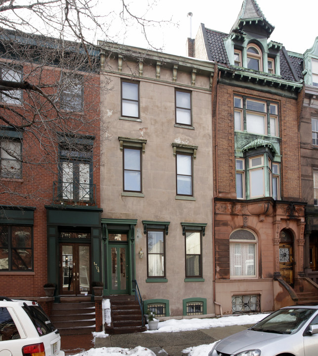 1706 Green St in Philadelphia, PA - Foto de edificio