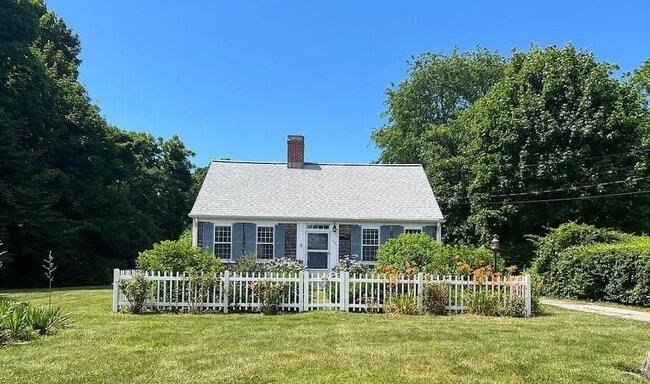 property at 170 Lakeview Ave