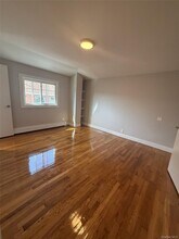 145-59 107th Ave in Queens, NY - Building Photo - Building Photo