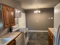 304 Furlong Dr photo'