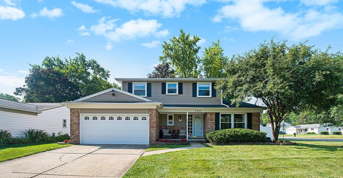793 Tarleton Ave in East Lansing, MI - Building Photo