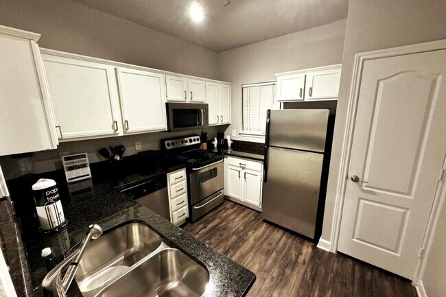 3530 Travis St-Unit -ID1035203P in Dallas, TX - Building Photo - Building Photo
