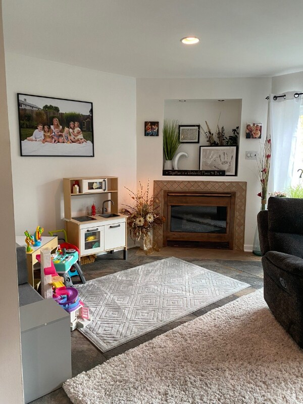 property at 4 Kings Ct