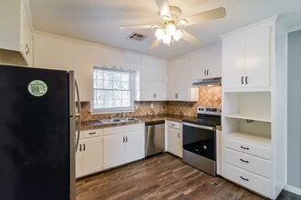 3325 Wiley Rd in Montgomery, AL - Building Photo - Building Photo