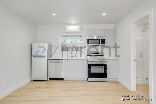 property at 1815 San Andres St