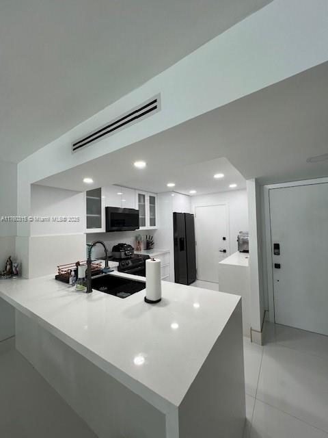 6855 Abbott Ave in Miami Beach, FL - Building Photo