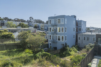 724 16th Ave in San Francisco, CA - Building Photo - Building Photo