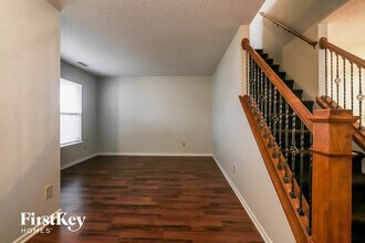 1327 Jasmine Dr in Greenfield, IN - Building Photo - Building Photo