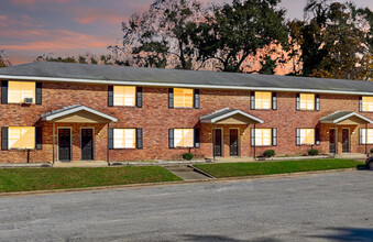 Walnut Creek in Macon, GA - Building Photo - Building Photo