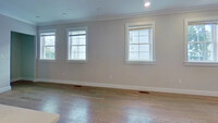 8 Rush St, Unit 1 in Somerville, MA - Foto de edificio - Building Photo