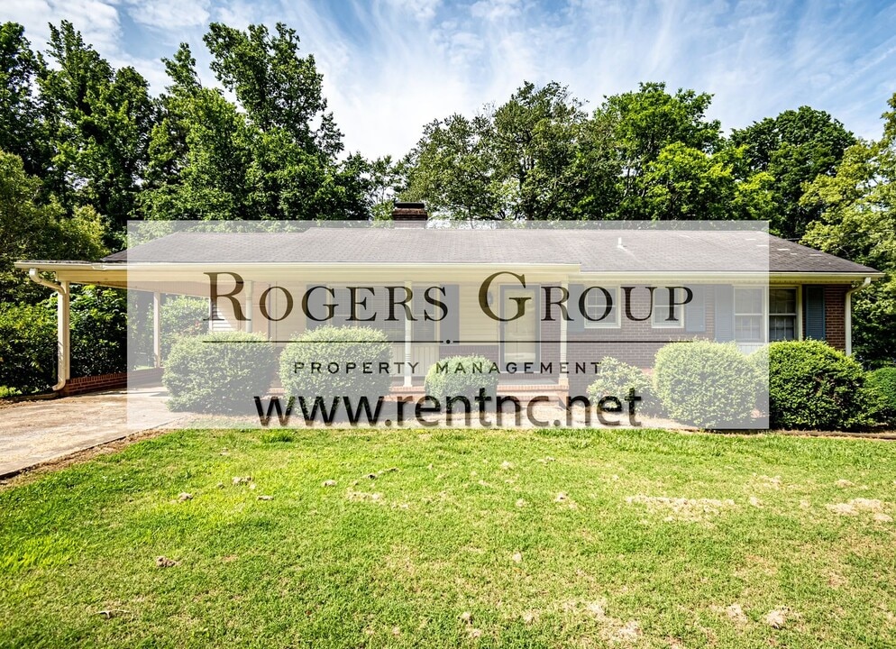 929 Carroll Rd in Henderson, NC - Building Photo