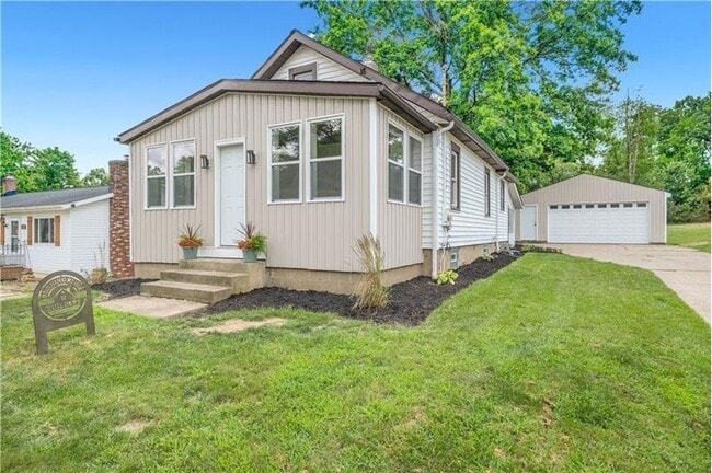 property at 2332 Cooledge Ave