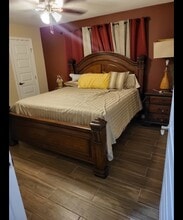 2405 Helena Ave in McAllen, TX - Building Photo - Building Photo