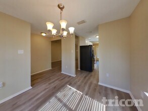 1015 Cedar Run Dr in Duncanville, TX - Building Photo - Building Photo