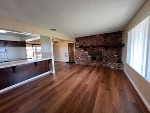 7828 S Del Rey Ave in Del Rey, CA - Building Photo - Building Photo