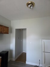 151 Hillside Ave in Waterbury, CT - Foto de edificio - Building Photo