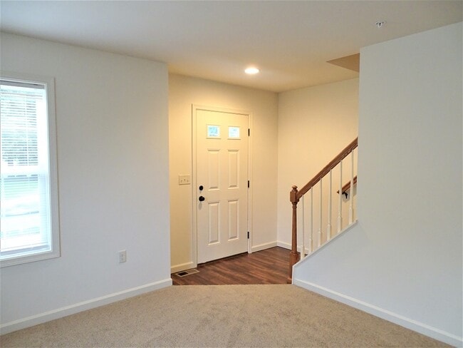 245 Clay School Rd in Ephrata, PA - Building Photo - Building Photo