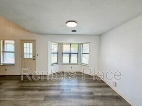 11121 S 106th E Ave in Bixby, OK - Building Photo - Building Photo