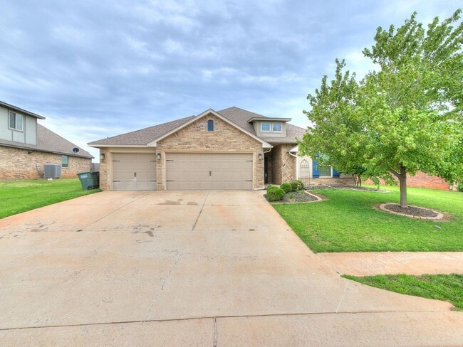 4817 Arbuckle Dr in Edmond, OK - Building Photo - Building Photo