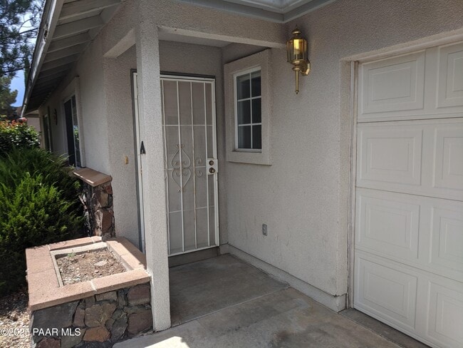 7450 E Horseshoe Ln in Prescott Valley, AZ - Building Photo - Building Photo