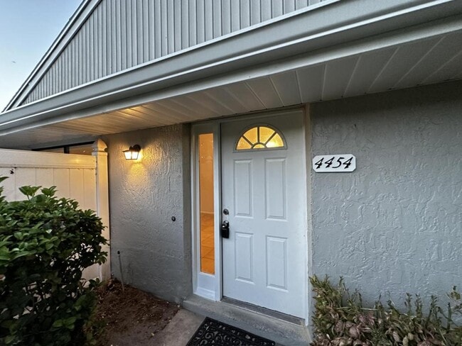 4454 Pinebark Ave in Orlando, FL - Building Photo - Building Photo