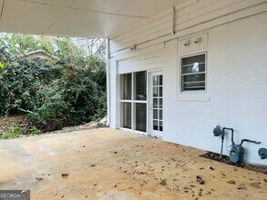 613 N Greenwood St in Lagrange, GA - Building Photo - Building Photo