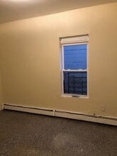 42 Purser Pl in Yonkers, NY - Building Photo - Building Photo