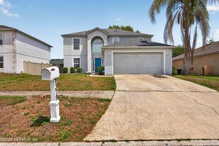 7379 Edenfield Park Rd in Jacksonville, FL - Building Photo