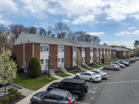 Bristol Square Condominiums Apartments