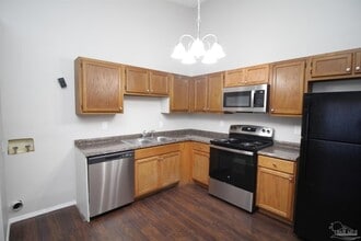 6810 Tiki Ln in Pensacola, FL - Building Photo - Building Photo